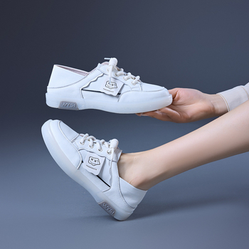 Γυναικείες Mori girl sneakers με στρογγυλό μύτη, γνήσιο δέρμα στην επάνω επιφάνεια, χαμηλό ύψος, σόλα από τένοντα βοείου