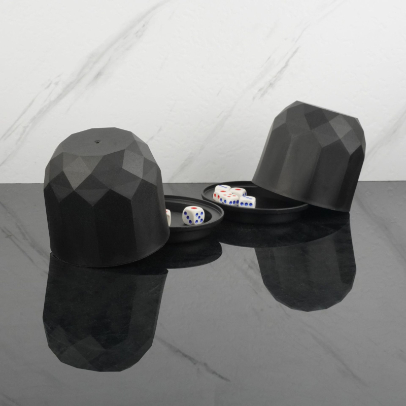 Комплект чаши за зарове за барове и KTV — PP материал, заоблени ъгли, форма: друга, опаковка 30/60, подходящи за шах и карти