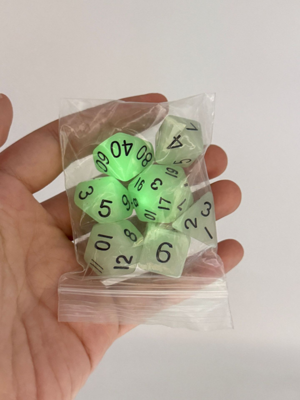 Dungeons & Dragons комплект зарове, 7 части, акрилни, многостранни, светещи в тъмното, закръглени ъгли