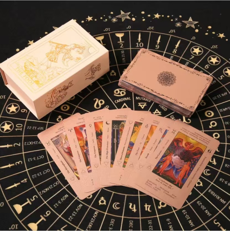 Таро тесте — пластмасови карти за настолна игра от Shan ran за развлечения, възраст 15–35, опаковка цветна кутия (Марка: Shan ran; Материал: пластмаса; Тип карти: карти за настолна игра; Опаковка: Цветна кутия; Възраст: 15–35)