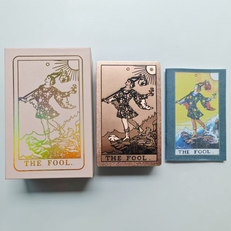 Таро тесте — пластмасови карти за настолна игра от Shan ran за развлечения, възраст 15–35, опаковка цветна кутия (Марка: Shan ran; Материал: пластмаса; Тип карти: карти за настолна игра; Опаковка: Цветна кутия; Възраст: 15–35)