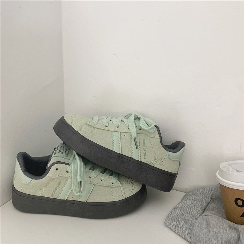 Tenisa kurpes | Unisex, Augšējais materiāls: maisījuma materiāli, Raksts: svītras, Aizdare: šņorēm, Papēža augstums: zems