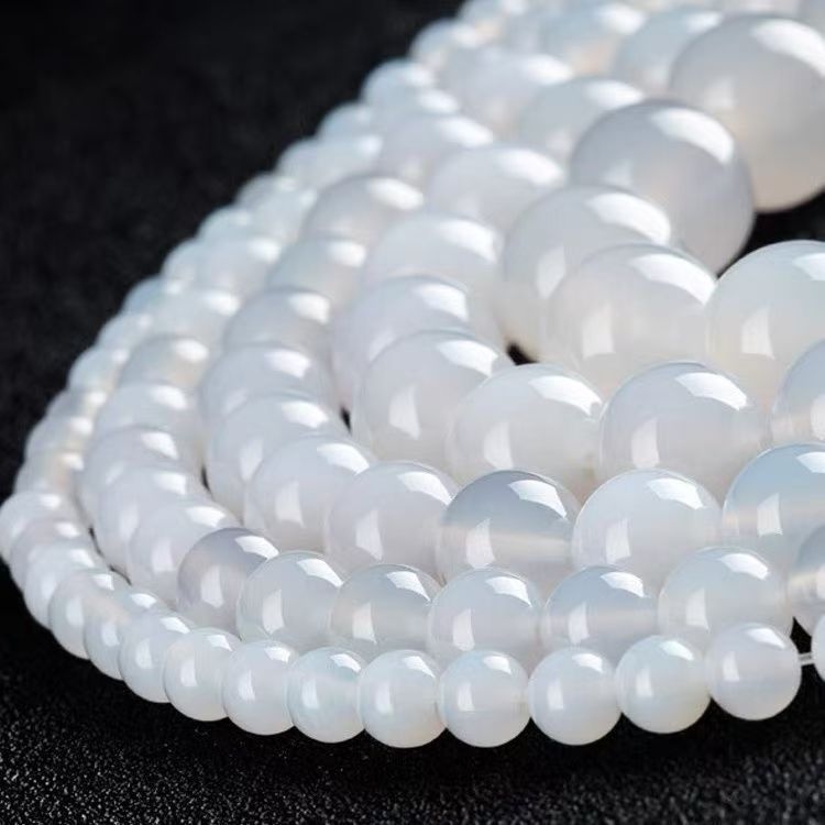 Achátból készült szórt gyöngyök, gyöngyházfényű kezelés, nyolc szem mintázat, eredet: Lianyungang