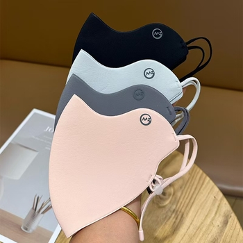 Топла маска за лице от полиестер с ушна закачалка, защита от слънце, монохромен дизайн, пролет 2025