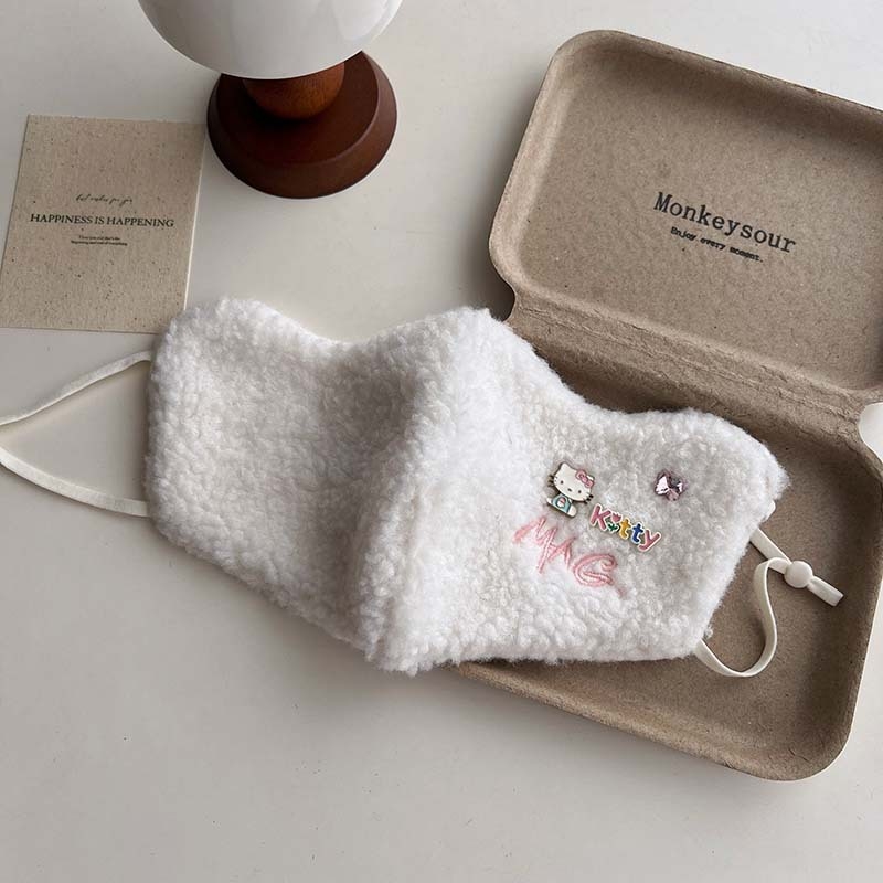 Зимна топла маска за жени - полиестер, ушна ластика, прахозащитна