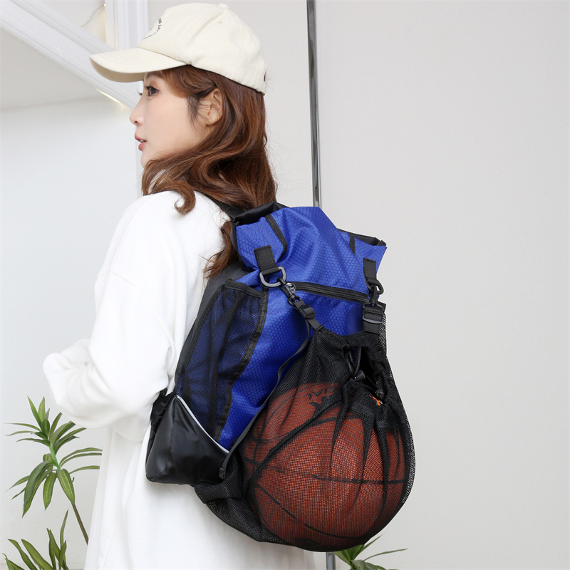 Feng Du Ren sportos hátizsák — Oxford anyag, kopásálló és bővíthető; kosárlabda, futball, túrázás és kerékpározás számára; bélés: poliészter.