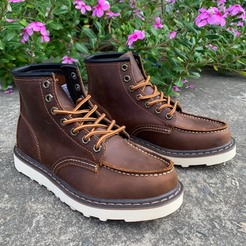 Martin saapad, ülemine esimese kihiga nahk, kummist tald, ruudukujuline nina, madal kand 1-3 cm, hingavad, veekindlad, libisemisvastased