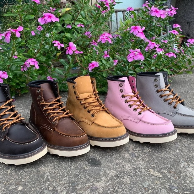 Martin saapad, ülemine esimese kihiga nahk, kummist tald, ruudukujuline nina, madal kand 1-3 cm, hingavad, veekindlad, libisemisvastased