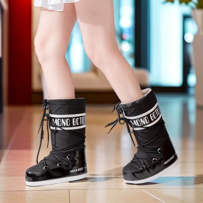 Снегоботи за жени – водоустойчиви, топли, горна част от синтетична кожа, гумена подметка, плюшена подплата