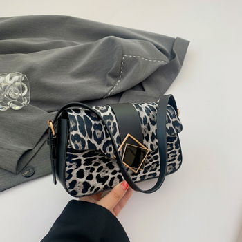 Чанта през рамо за жени — градски минималистичен стил, PU материал, хоризонтално квадратна форма, магнитно закопчаване, вътрешен джоб за телефон.