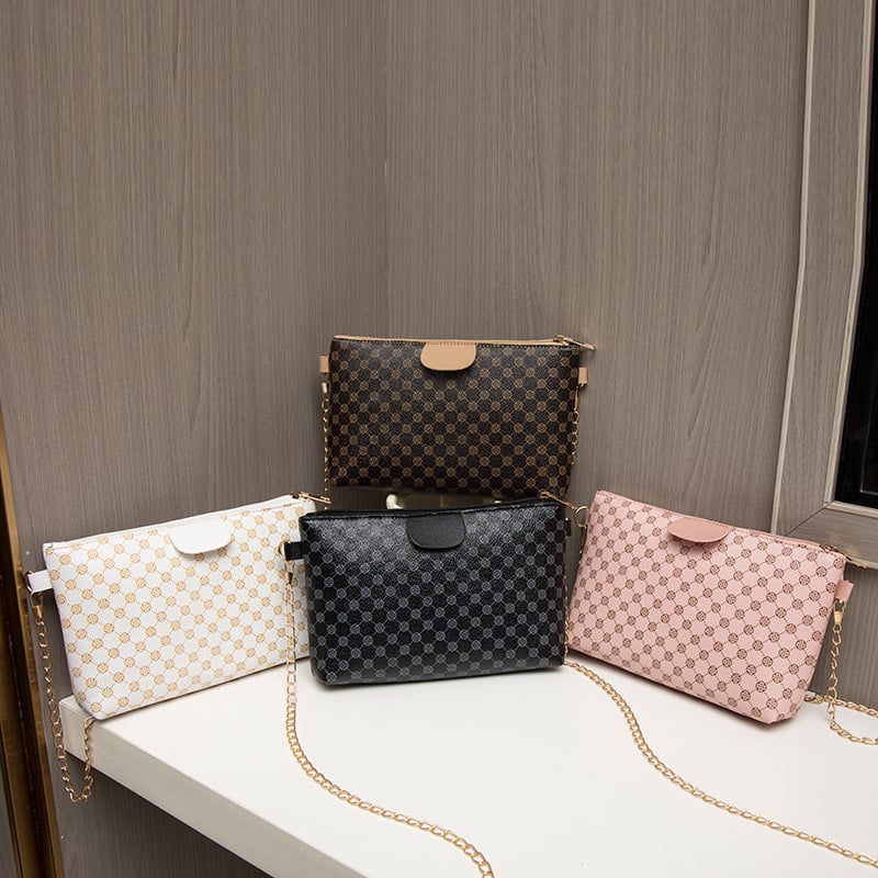 PU οριζόντια τετράγωνη τσάντα ώμου με αλυσίδα, φερμουάρ, πολυεστερική επένδυση, θήκη για κινητό