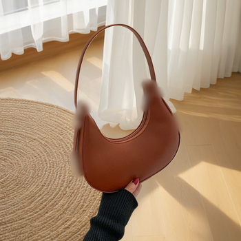 Geantă de umăr din PU, formă dumpling, stil urban minimalist, închidere cu fermoar, căptușeală din polyester