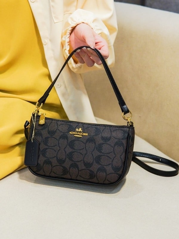 Τσάντα μασχάλης με εκτύπωση Mahjong, PVC υλικό, οριζόντιο τετράγωνο σχήμα, φερμουάρ, επένδυση πολυεστέρα, εσωτερική θήκη για κινητό