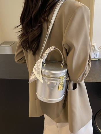 Γυναικεία κυλινδρική τσάντα bucket, PU, φερμουάρ, επένδυση από πολυεστέρα, αστικό μινιμαλιστικό στυλ, με μία ιμάντα