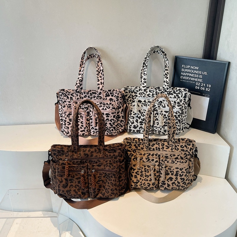 Corduroy leopard uzorak Tote torba, zatvarač, vodoravni kvadratni oblik, poliester podstava