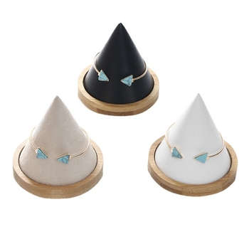 Стойка за бижута (конична масивна дървена конструкция, покритие: фланел и PU кожа, еднослойна)