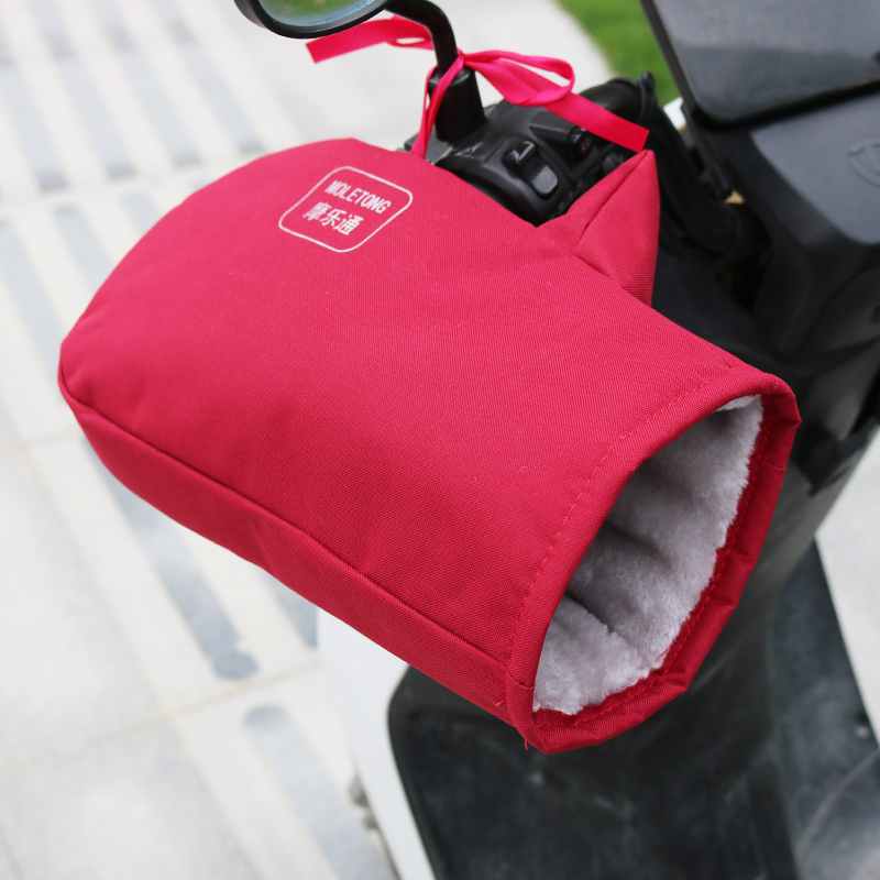 Elektrisko transportlīdzekļu cimdi – ziemā silti, biezināti, ūdensnecaurlaidīgi, ar velūra iekšējo oderi, universāli derīgi