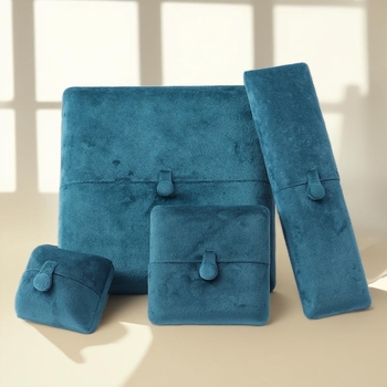 Dupla nyitású flanel ékszerdoboz gyűrű, medál és karkötő rekeszekkel – ékszercsomagolás