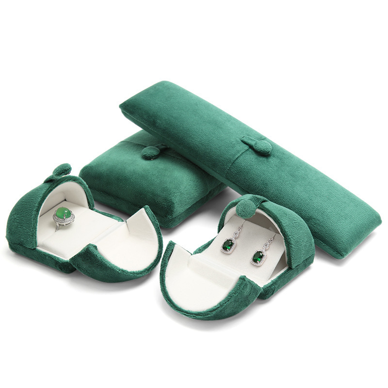 Dupla nyitású flanel ékszerdoboz gyűrű, medál és karkötő rekeszekkel – ékszercsomagolás