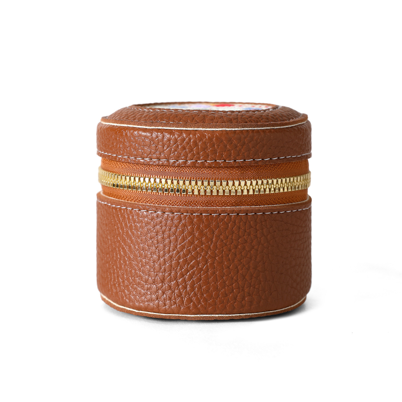 Мултифункционална кутия за бижута — материал: друго; твърдост: мека; модел: едноцветен