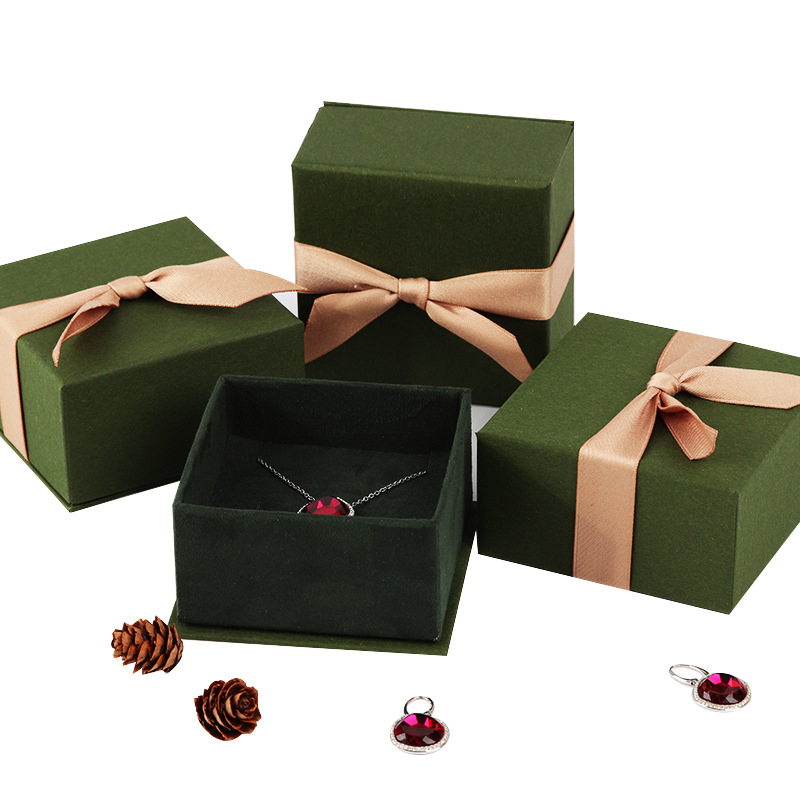 Milan кутия за бижута за обици – малка платнена кутия с прозрачно матирана PVC чанта