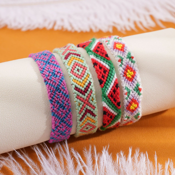 Tibeti stílusú női karkötő, kézzel készített, dinnyemintás geometriai minta, zsinór anyagból