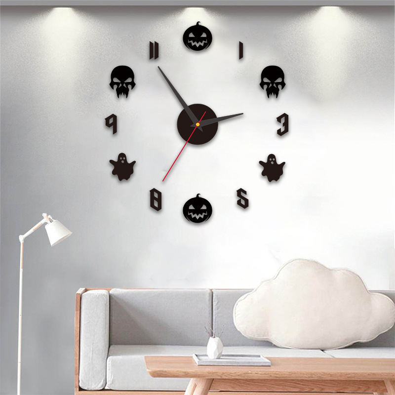 Analogni zidni sat s brojkama, okruglo plastično kućište, napajanje baterijom, tih rad, mogućnost ispisa logotipa