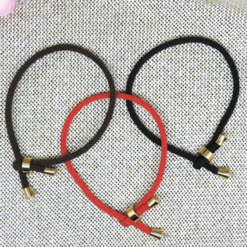 Brățară unisex din cupru, electroplatinată, în formă de U, cu logo imprimat