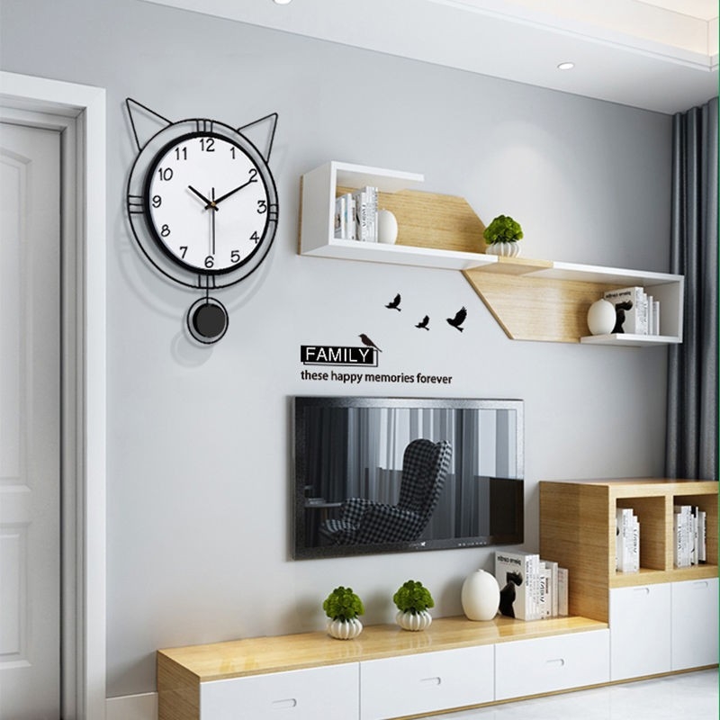 Seinakell K3, Multikas stiil, Analoogne näit numbritega, Akrüüllan dial ja korpus, Patareitoide