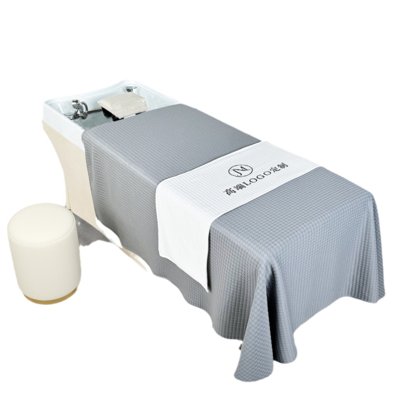 Prekrivač za krevet za frizerski salon; tkanina: druga; otiskivanje i bojanje: reaktivno otiskivanje i bojanje; materijal: sintetička vlakna