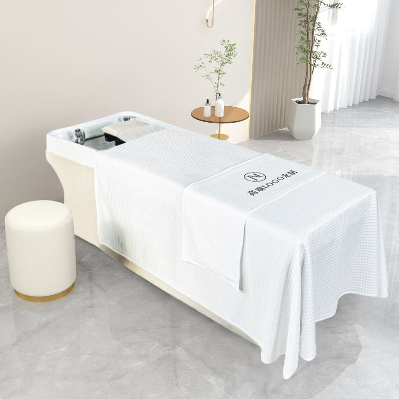 Prekrivač za krevet za frizerski salon; tkanina: druga; otiskivanje i bojanje: reaktivno otiskivanje i bojanje; materijal: sintetička vlakna