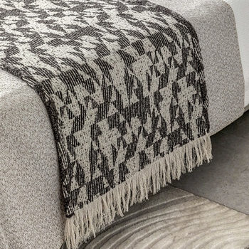 Voodikomplekt – Žakardikangas; Geomeetriline muster; Lihtne stiil; Hotellikasutuseks (Žakardikangas; geomeetriline muster; lihtne stiil; hotellikasutuseks; mitmeosaline komplekt)