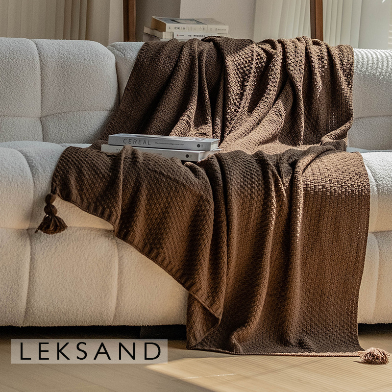 Хавлиено одеяло, еднотонен модел, стил лукс лайт, раздел: Други одеяла и поларени одеяла