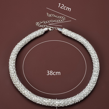 Bakrena ogrlica s uvijenim lancem, privjesak s rhinestones, dijamantni završetak