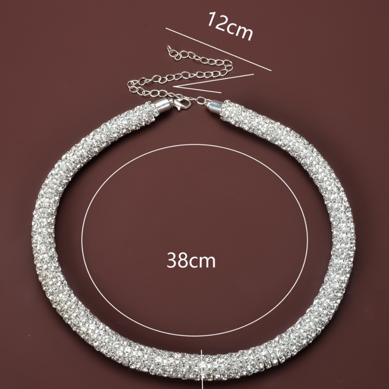 Bakrena ogrlica s uvijenim lancem, privjesak s rhinestones, dijamantni završetak