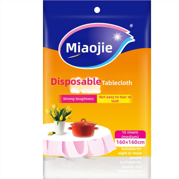 Vienreizējais galda klāts no PE, kvadrāta formā, biezāks, bez raksta, nav bioloģiski noārdāms.