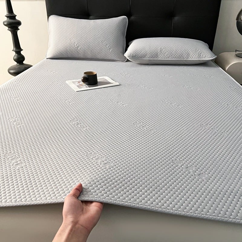 Set od tri posteljne podloge s rashladnim ice-silk materijalom, zaobljeni kutovi, perivo, za kućnu upotrebu, pogodan za krevete 1,5 m i 1,8 m
