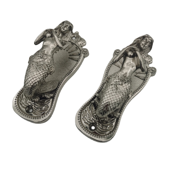 AM8 zidni kukica od cinkovog legura; Tip: zidni kukica; Materijal: cinkov legura; Pogodno za sve vrste zavjesa; Uključuje: 4 vijka i 4 proširivača