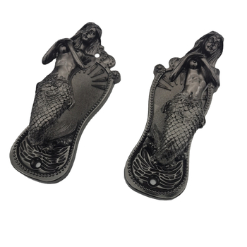 AM8 zidni kukica od cinkovog legura; Tip: zidni kukica; Materijal: cinkov legura; Pogodno za sve vrste zavjesa; Uključuje: 4 vijka i 4 proširivača