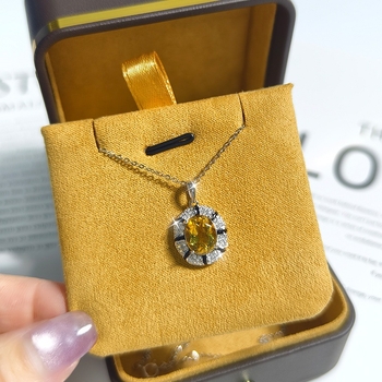 Viseći lančić s topazom od srebra 925, kristalna ugradnja, geometrijski oblik, lanac s križem