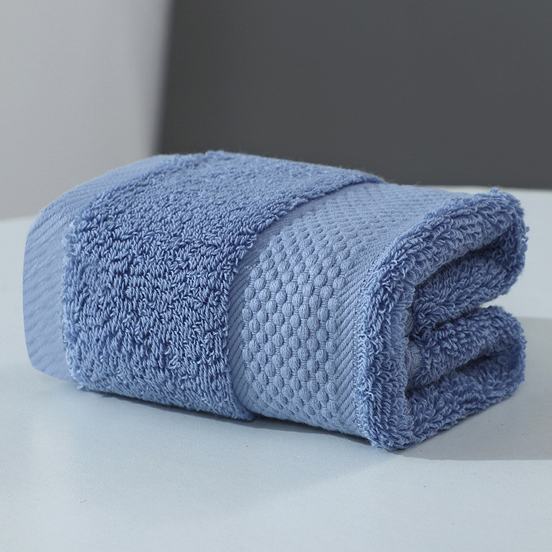 Kockasti pamučni ručnik za lice, 35×35 cm, mekan i upijajući, jacquard tkanina s izvezenim logom