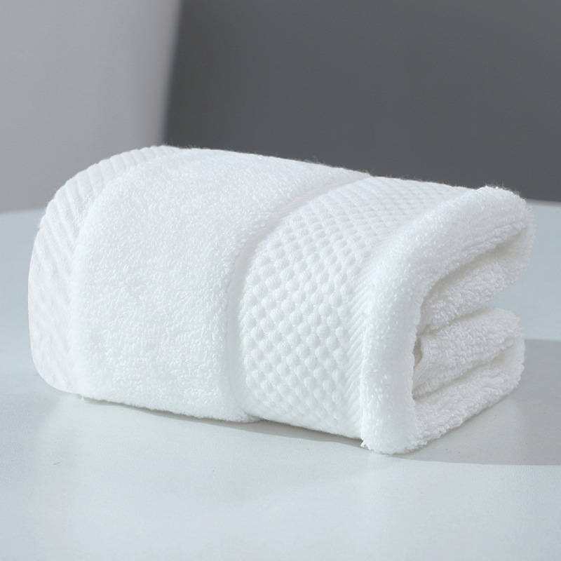 Kockasti pamučni ručnik za lice, 35×35 cm, mekan i upijajući, jacquard tkanina s izvezenim logom