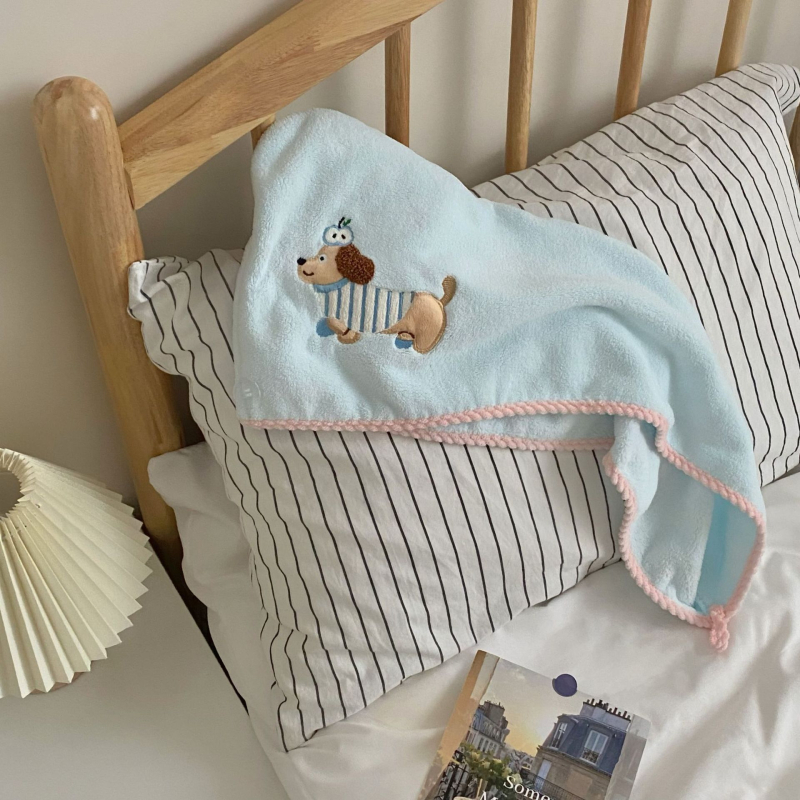Set ručnika za kupaonicu s motívom dachshunda i jabuke, koralni fleece, brzo sušenje, koži prijateljsko, 300–400 g
