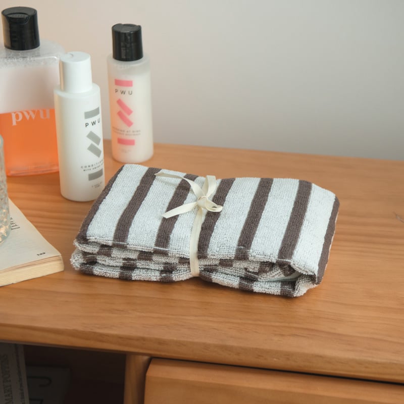 Prosop de baie pentru hotel, bumbac, în dungi, 320 g, absorbție înaltă (5–10 s), țesătură din fire, jacquard/țesătură simplă