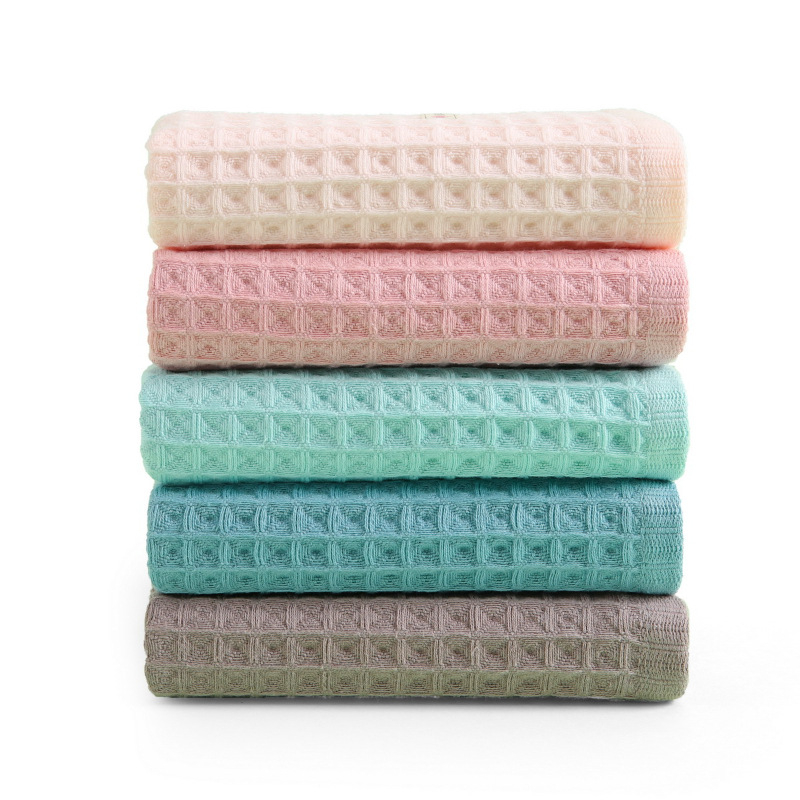 Prosop de față din bumbac, țesătură plată, 32 fire, 50–80 g, moale și absorbant, pentru uz casnic