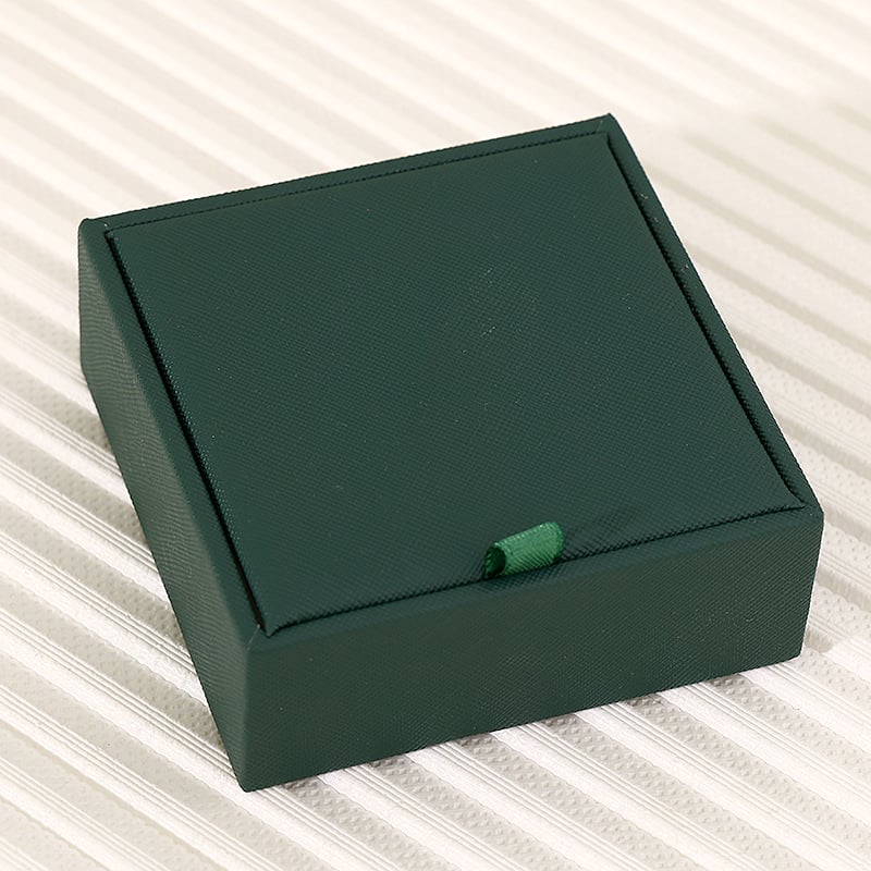 Egyszerű, hordozható, többfunkciós ékszerdoboz flip fedéllel gyűrűk és fülbevalók számára, Cortical anyag, retro stílus, modell JM-0083