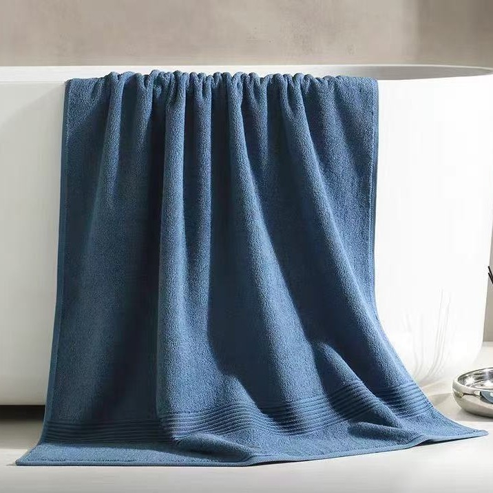 Vannas käterätt, 90% puuvill, 10% polüester; kaal 800 g; lihtne kudumine; niidid kergelt keeratud