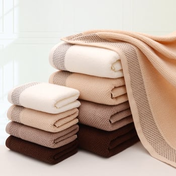 Pamučni kupaonski ručnik, 400–500 g, Jacquard tkanina s visokim i niskim slojem dlačica, 32s pređa, 95% pamuka, prilagodljiva obrada