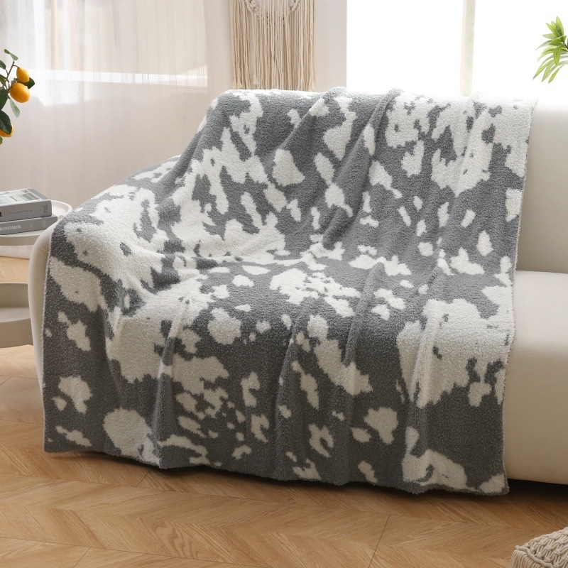 Бамбуково влакно одеяло с геометричен жакардов модел, полиестерна материя, тегло 0.55-1.0 кг, подходящо за пролет и есен