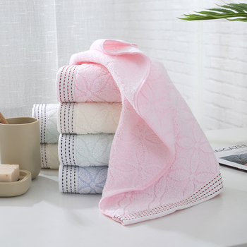 Prosop de față 100% bumbac, moale și îngroșat, 70 g, utilizare universală, finisaj tiv, absorbție de apă 5–10 s